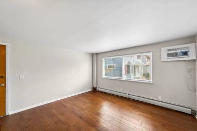 Main picture of 2019 McKinley Ave