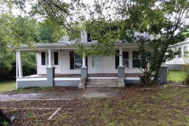 Main picture of 1401 Lynn Rd