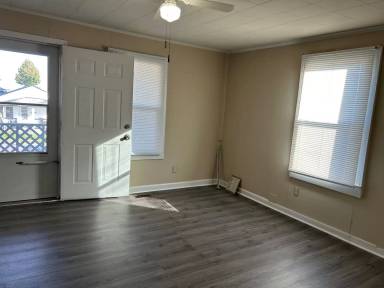 Main picture of 1020 Fairview Ave