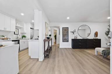 Main picture of 15501 Pasadena Ave