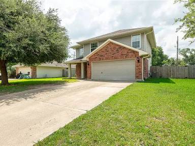 Main picture of 711 Mockingbird St