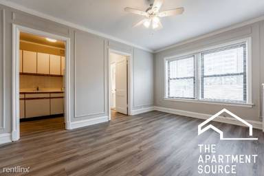 Main picture of 440 W Barry Ave
