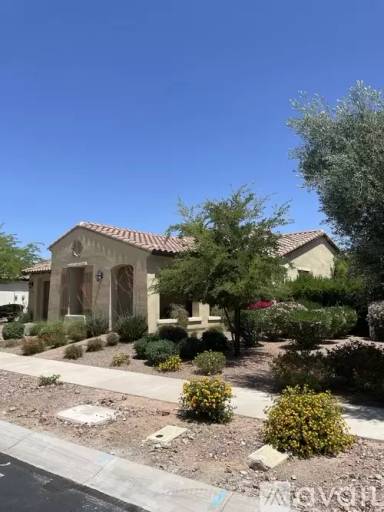 Main picture of 5319 S Chatsworth