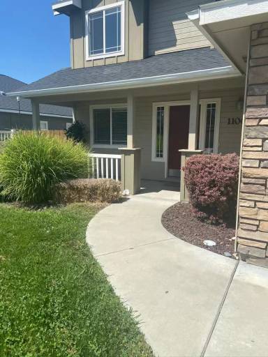 Main picture of 11004 W Rose Lake St
