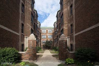 Main picture of 5320-5326.5 S. Drexel Boulevard