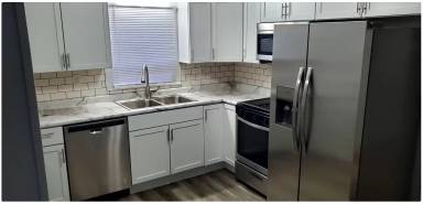 Main picture of 301 Herschel St