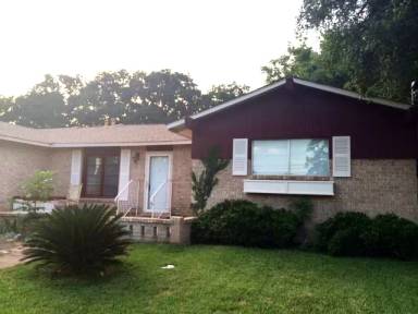 Main picture of 807 Country Club Rd