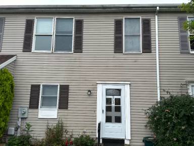 Main picture of 203 Poplar Dr