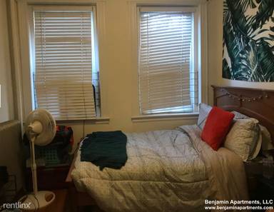 Main picture of 6 Camelot Ct