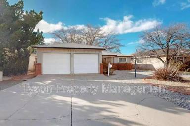 Main picture of 2709 Cagua Dr NE