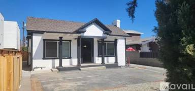 Main picture of 950 N Kingsley Dr
