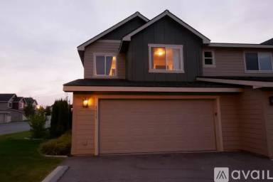 Main picture of 1635 N Cirque Ln