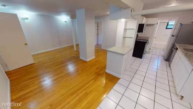 Main picture of 83 Pleasant St
