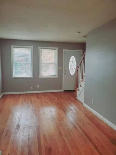 Main picture of 410 Joplin St