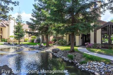 Main picture of Timberlake Condominiums