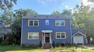 Main picture of 205 Glen Echo Dr