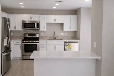 Main picture of 71503 Sunflower Dr