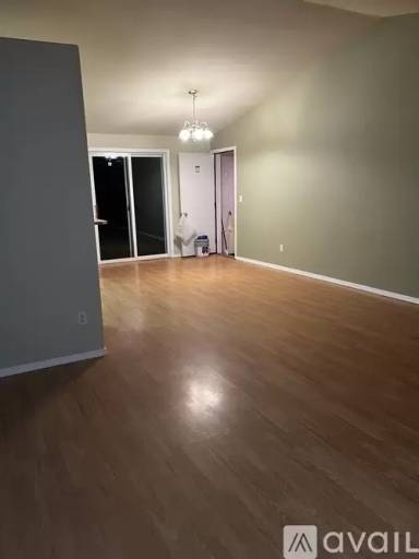 Main picture of 4954 Peony St