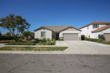 Main picture of 29513 Village Pkwy