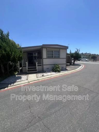 Main picture of Lynnwood Wood Mobile Estates