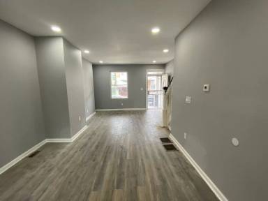 Main picture of 2050 S Cecil St