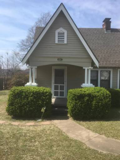 Main picture of 1232 S Lewis Pl