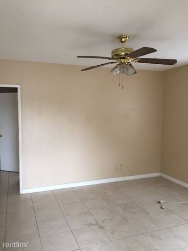 Main picture of 204 Monroe Udell St