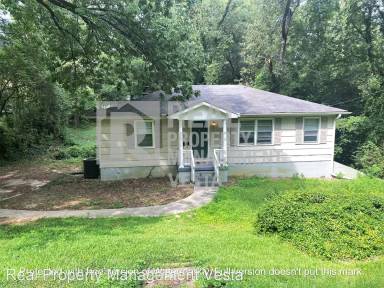 Main picture of 2482 Nancelon Cir S