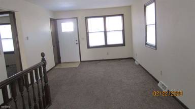 Main picture of 240 Wilbur St SE