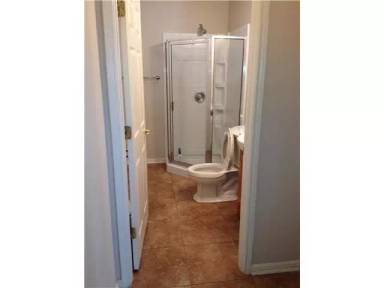 Main picture of 501 Colonial Park Blvd