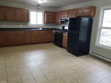 Main picture of 275 Sherman Ave