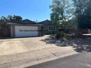 Main picture of 805 Clina Way
