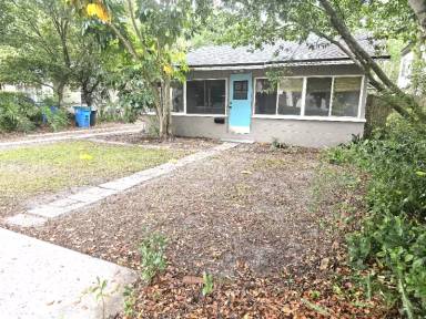 Main picture of 1730 Ridgewood Ave