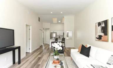 Main picture of 1522 Franklin Cir