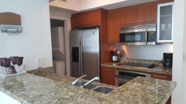 Main picture of Cosmopolitan condo