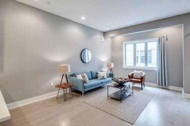 Main picture of 832 N 3rd St