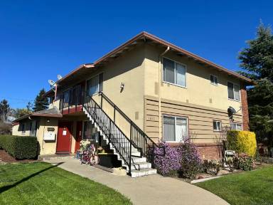 Main picture of 1053 W Hamilton Ave