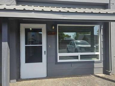Main picture of 300 2nd Ave