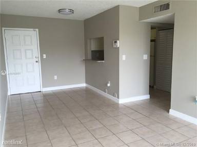 Main picture of 8075 NW 7th St