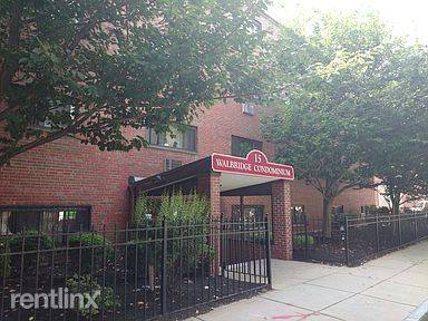 Main picture of 15 Walbridge St