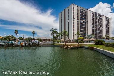 Main picture of Dolphin Cove Condominium