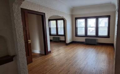 Main picture of 4518 W Burleigh St