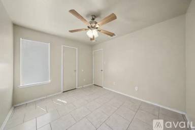 Main picture of 5811 Redstone Dr