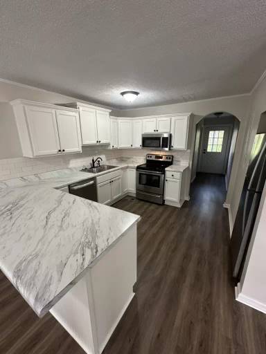 Main picture of 218 Purple Star Ln