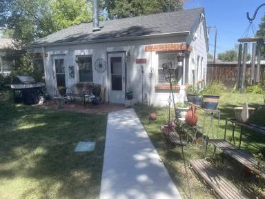 Main picture of 1409 Chase St
