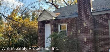 Main picture of 2309 Spring Garden St