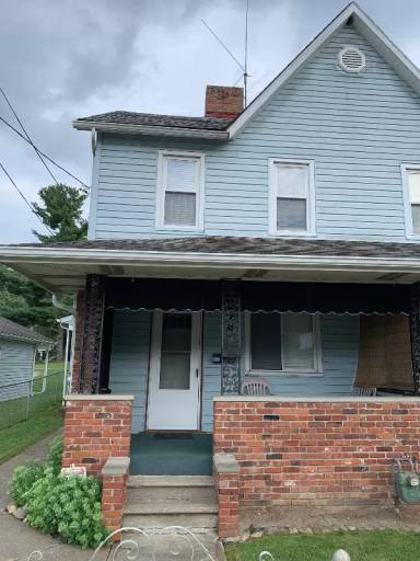 Main picture of 642 S 6th St