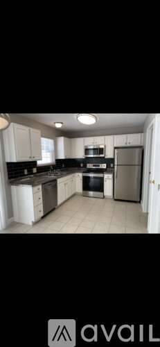 Main picture of 1615 N Star Ave