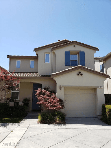 Main picture of 3970 Martis St
