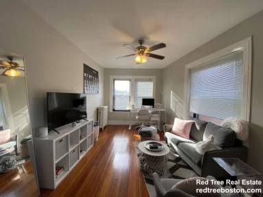 Main picture of 9 Sewall Ave